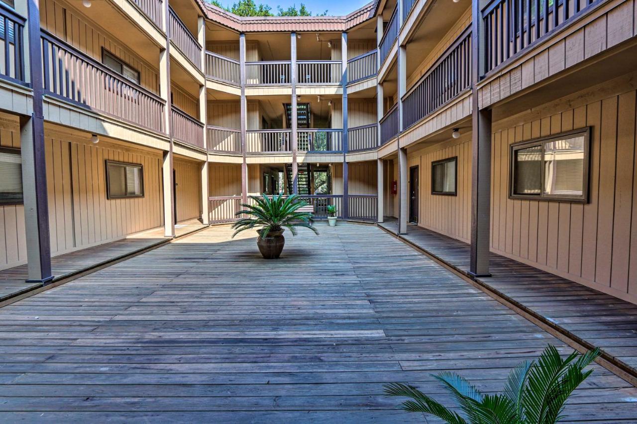 Hilton Head Island Condo With Pool And Beach Access Exterior photo
