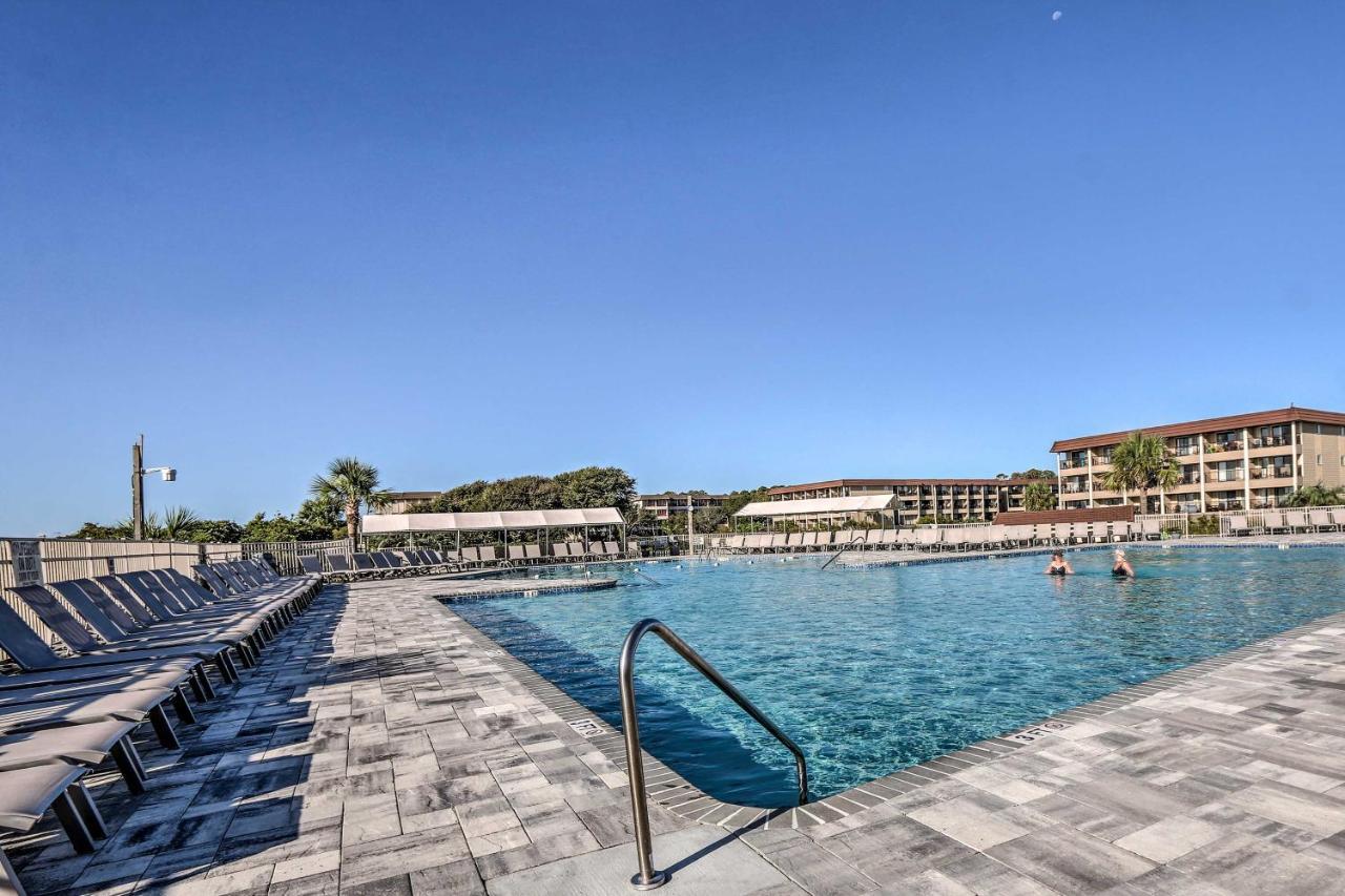 Hilton Head Island Condo With Pool And Beach Access Exterior photo