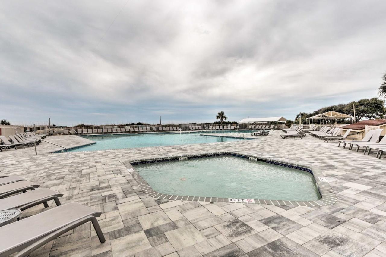Hilton Head Island Condo With Pool And Beach Access Exterior photo
